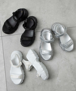 厚底ダッドスポーツサンダル