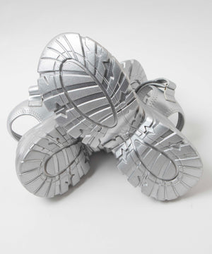 厚底ダッドスポーツサンダル