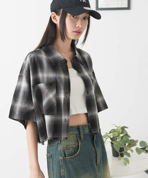 ブラック系チェック1 モデル:161cm F着用