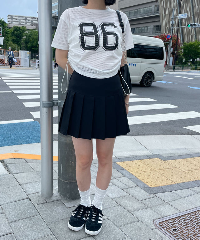 ホワイト  モデル:155cm F着用