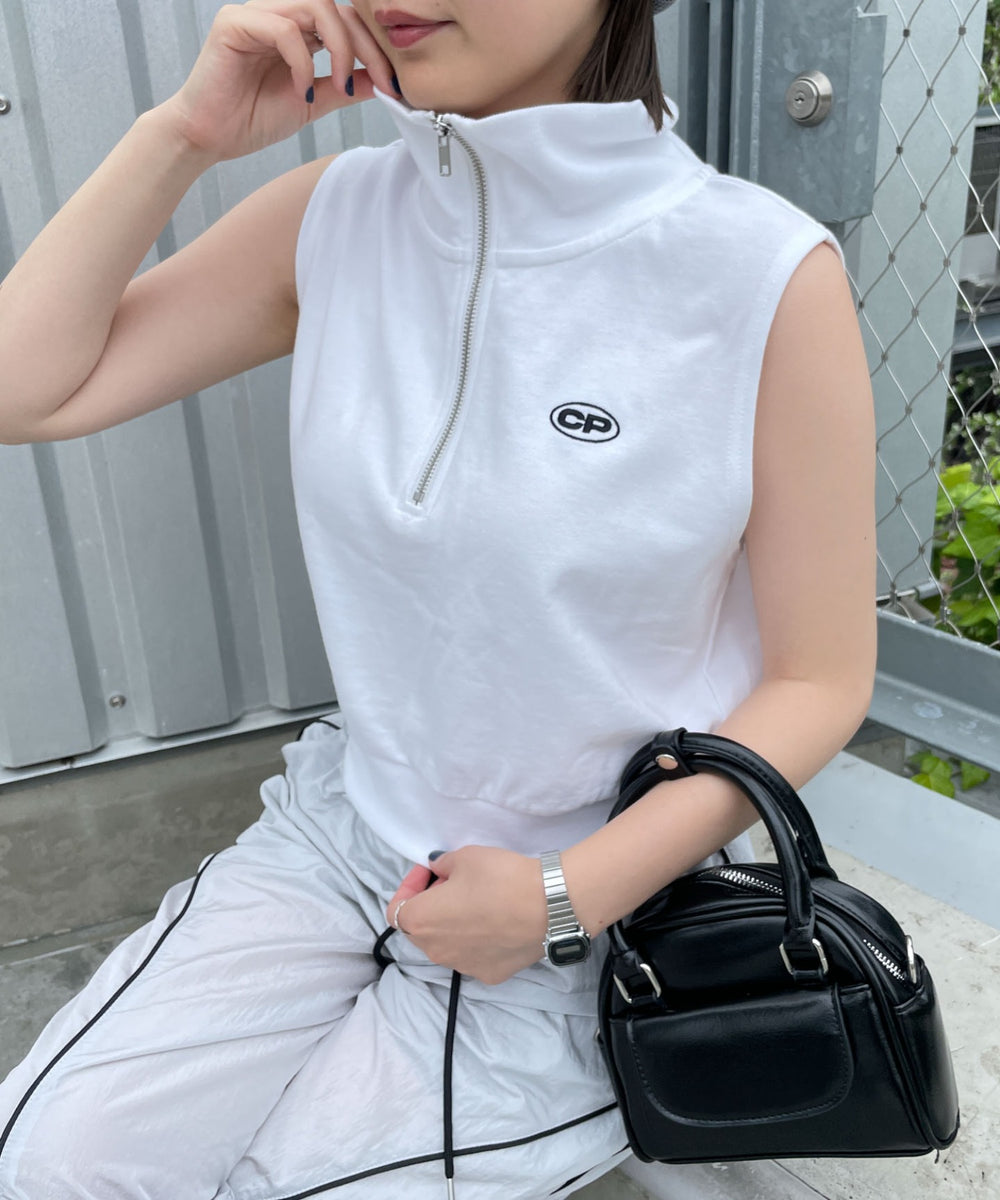 ホワイト モデル:155cm F着用