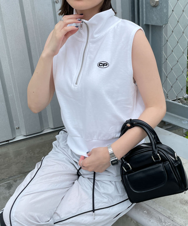 ホワイト モデル:155cm F着用