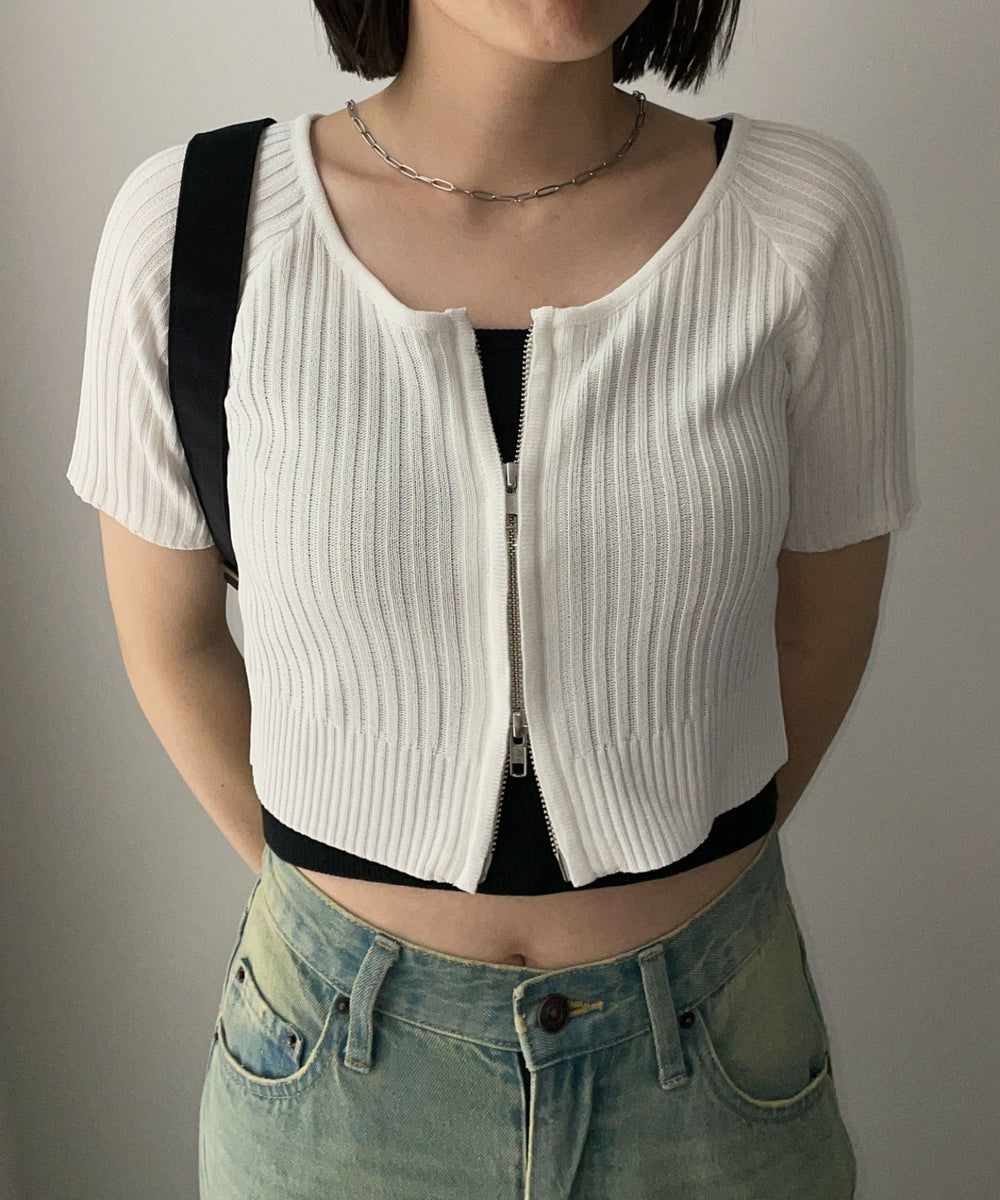 オフホワイト　モデル:155cm F着用