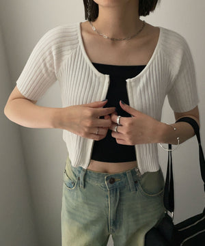 オフホワイト　モデル:155cm F着用