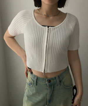 オフホワイト　モデル:155cm F着用