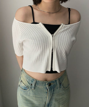 オフホワイト　モデル:155cm F着用