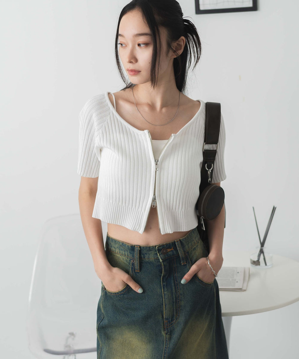 オフホワイト　モデル;161cm F着用