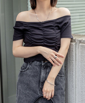 ブラック　モデル:155cm F着用