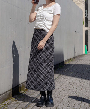 ホワイト　モデル:155cm F着用