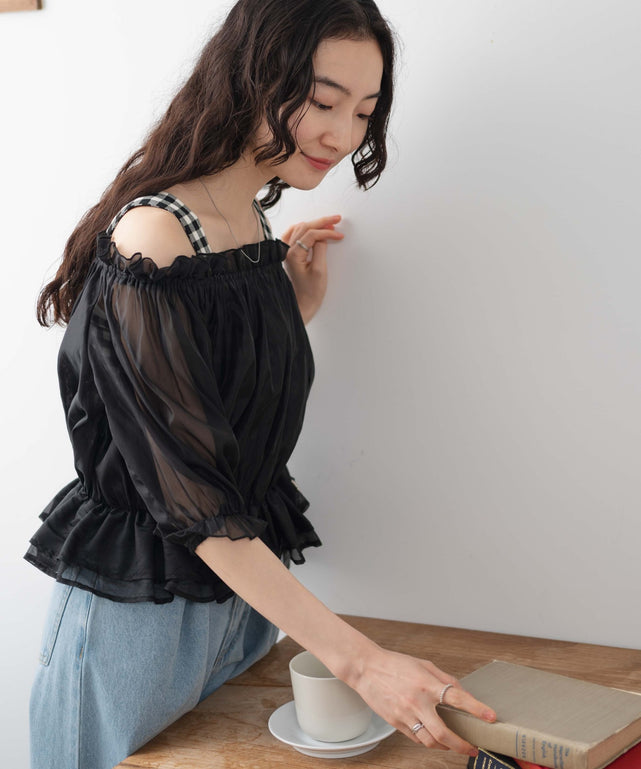 ブラック 　モデル:163cm F着用