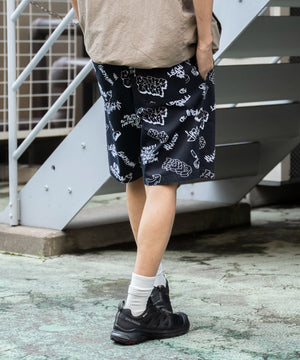 柄2 モデル：180cm L着用