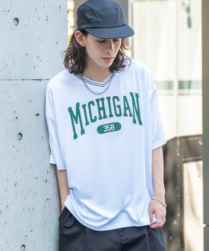 ホワイト モデル：174㎝ L着用