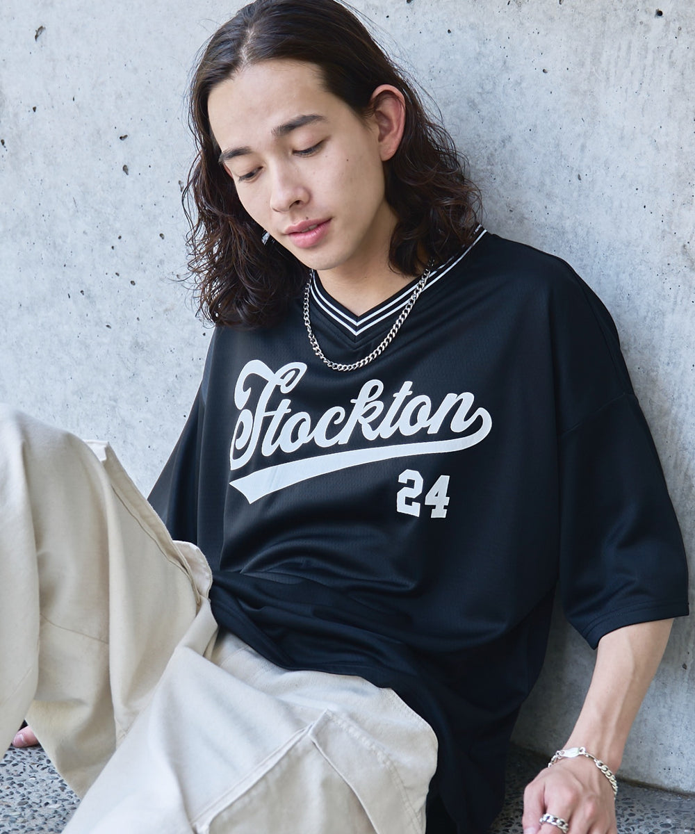 ブラック モデル：174㎝ L着用