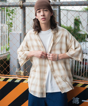 柄2 モデル：174cm L着用