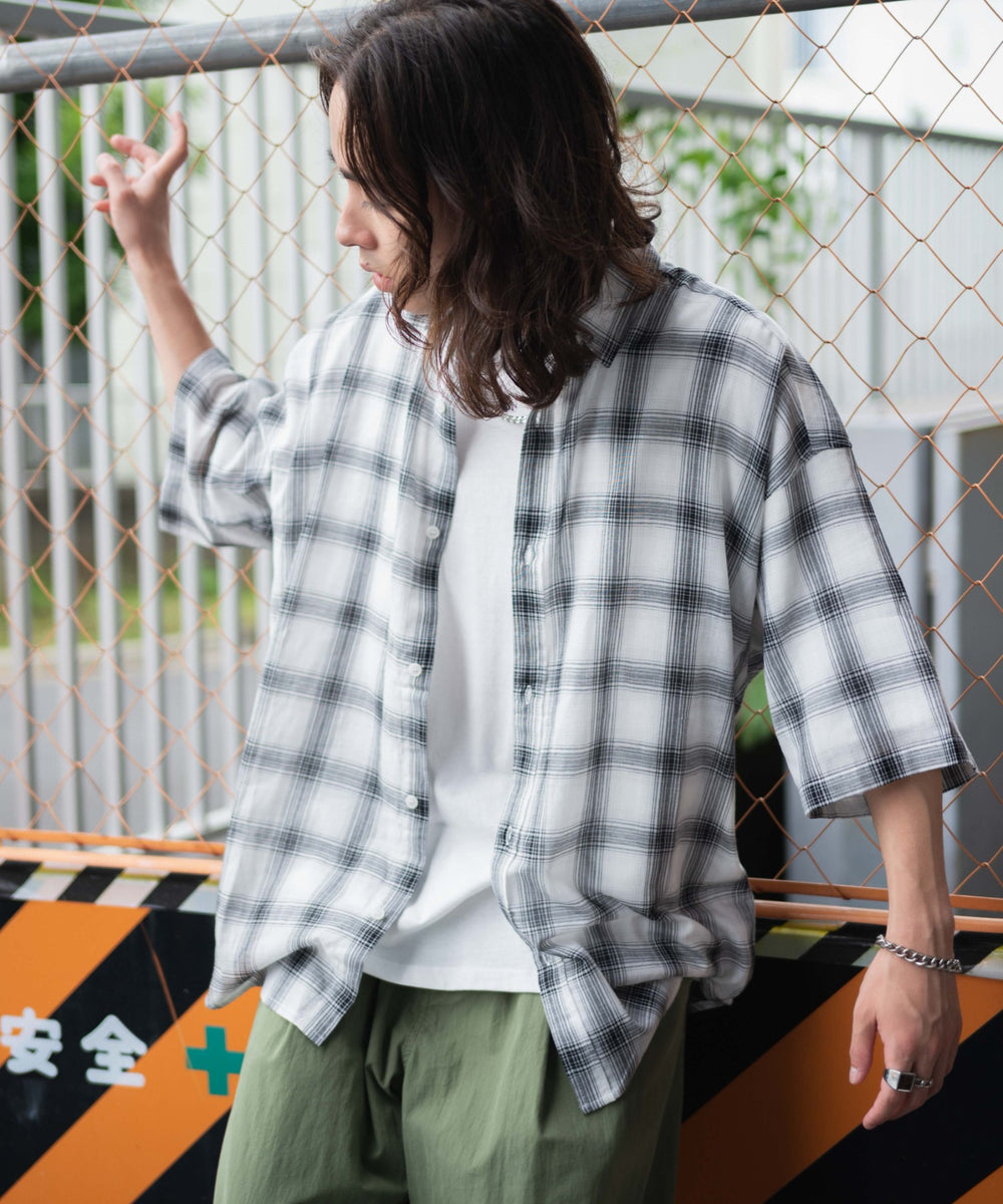 柄1 モデル：174cm L着用