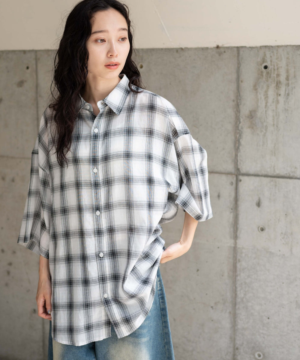 柄1 モデル：161cm L着用