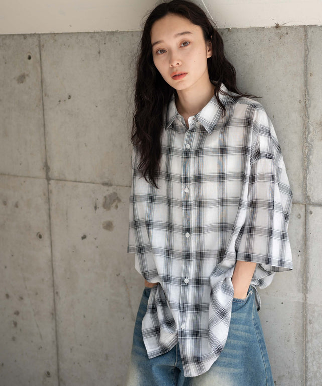 柄1 モデル：161cm L着用