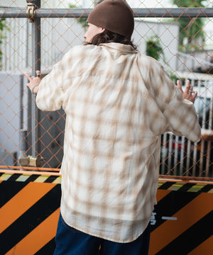 柄2 モデル：174cm L着用