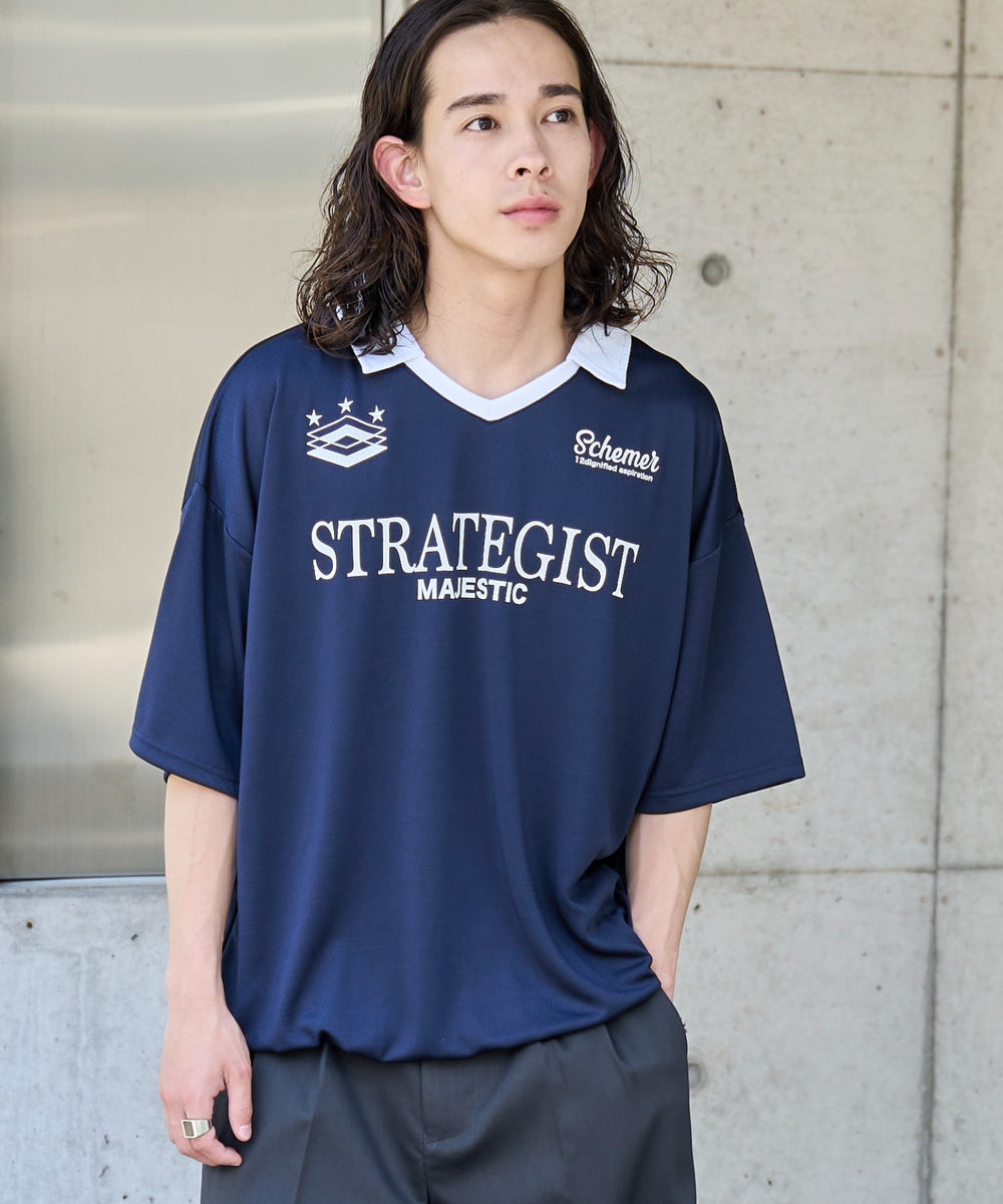 ネイビー モデル：174㎝ L着用