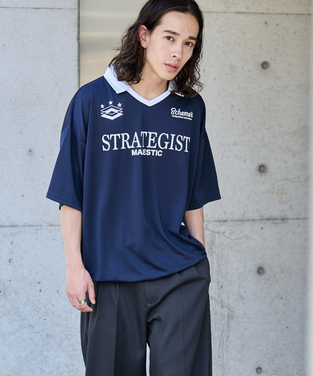 ネイビー モデル：174㎝ L着用