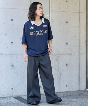 ネイビー モデル：174㎝ L着用