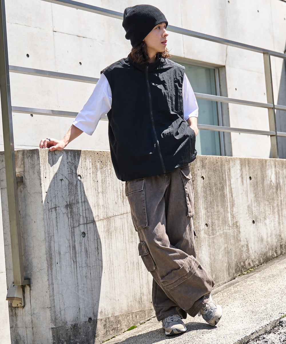 ブラウン モデル：174cm L着用