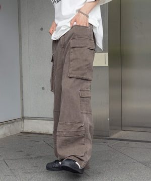 ブラウン モデル：175cm L着用