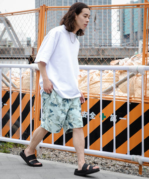 柄4 モデル：174cm L着用