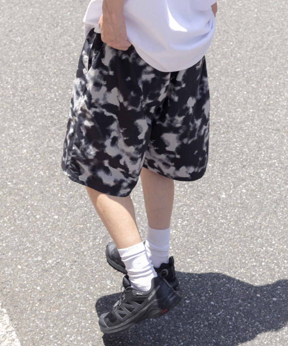 柄1 モデル：175cm L着用