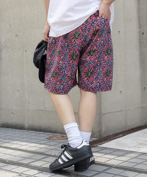 柄2 モデル：175cm L着用