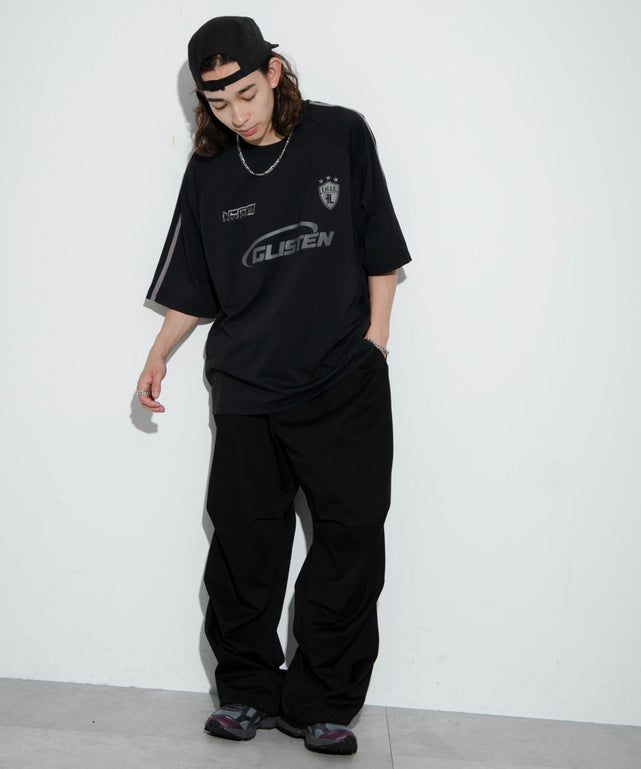 ブラック モデル：174㎝ L着用