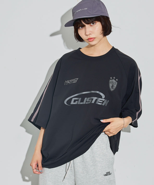 ブラック モデル：160cm L着用