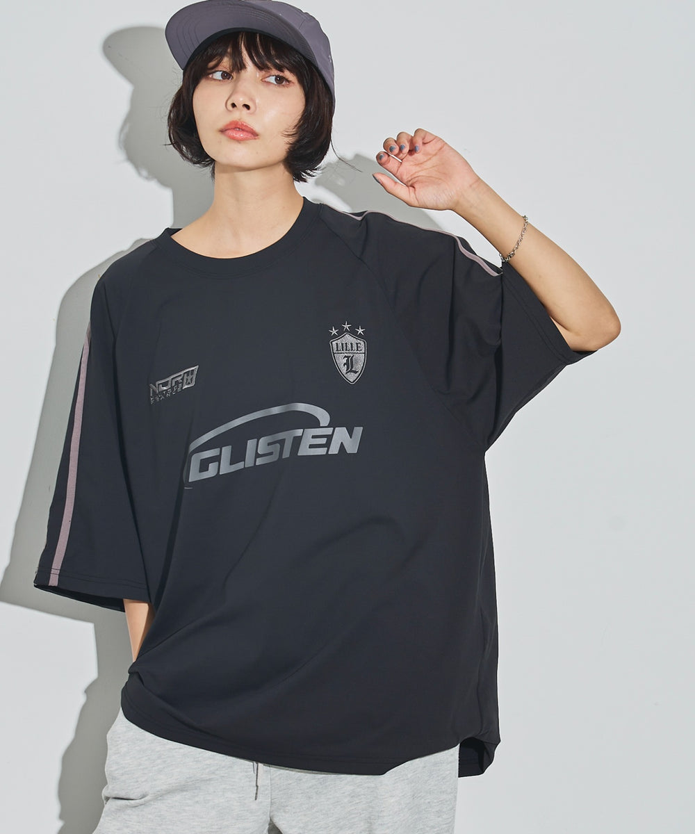 ブラック モデル：160cm L着用