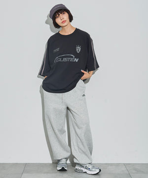 ブラック モデル：160cm L着用