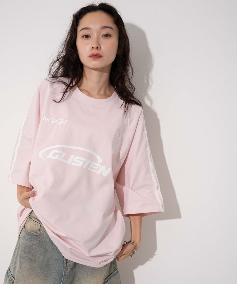 ピンク モデル：161cm L着用