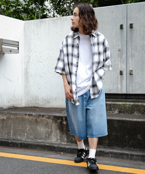 デニム淡色 モデル：174cm L着用