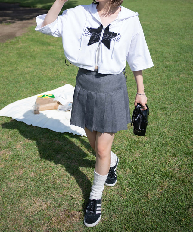 ホワイト　モデル:155cm F着用