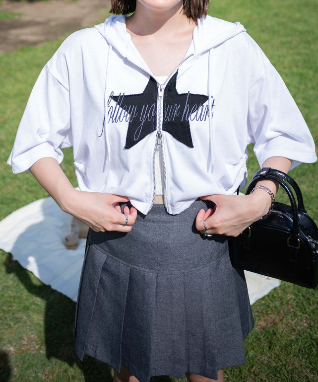 ホワイト　モデル:155cm F着用