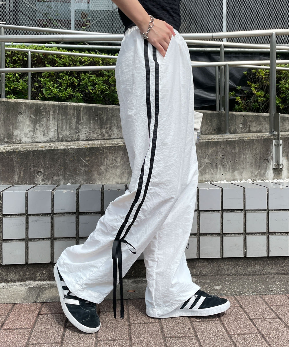 ホワイト 　モデル:155cm F着用