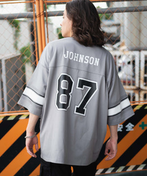 グレー モデル：174cm L着用