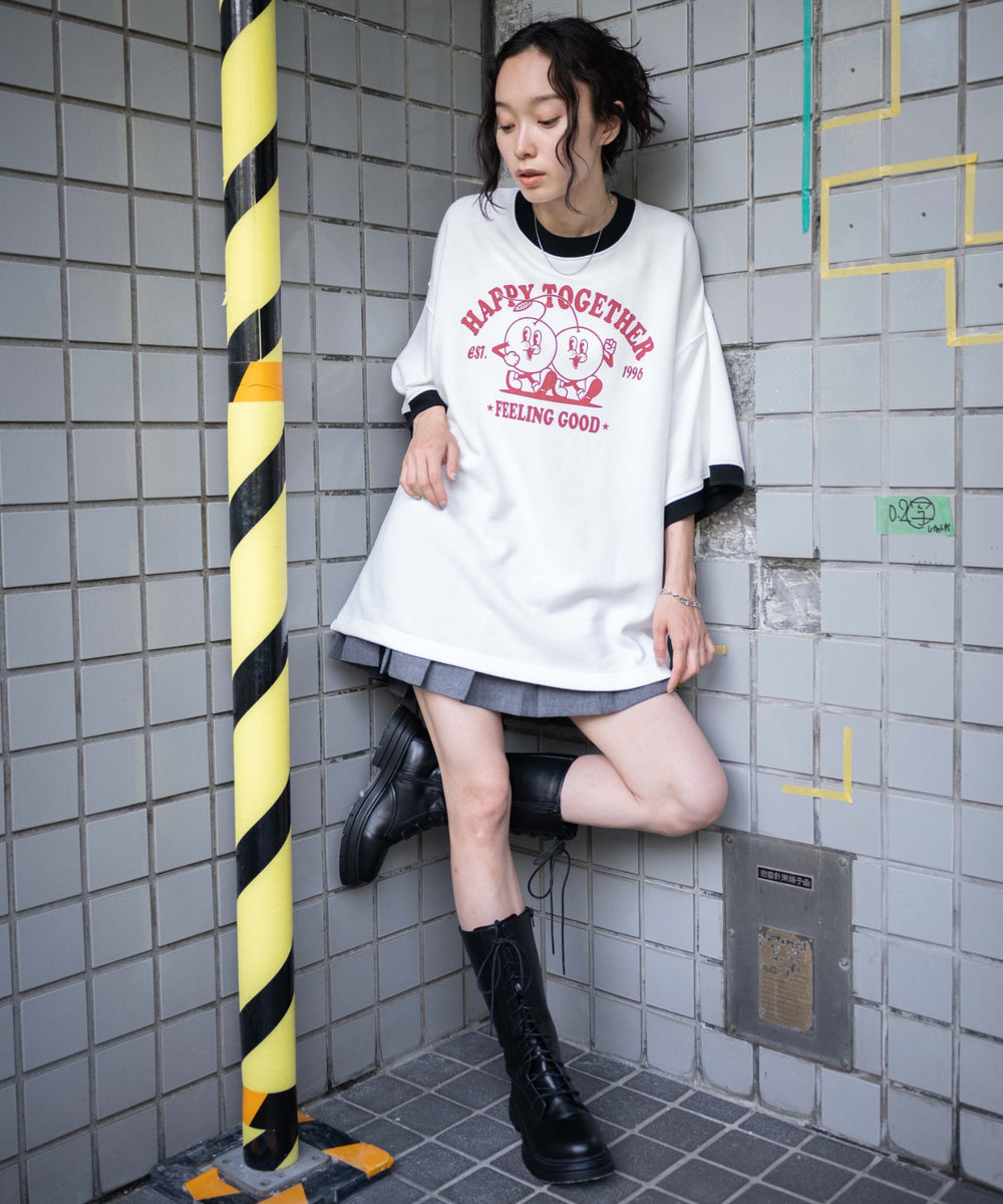 ホワイト モデル：161cm L着用