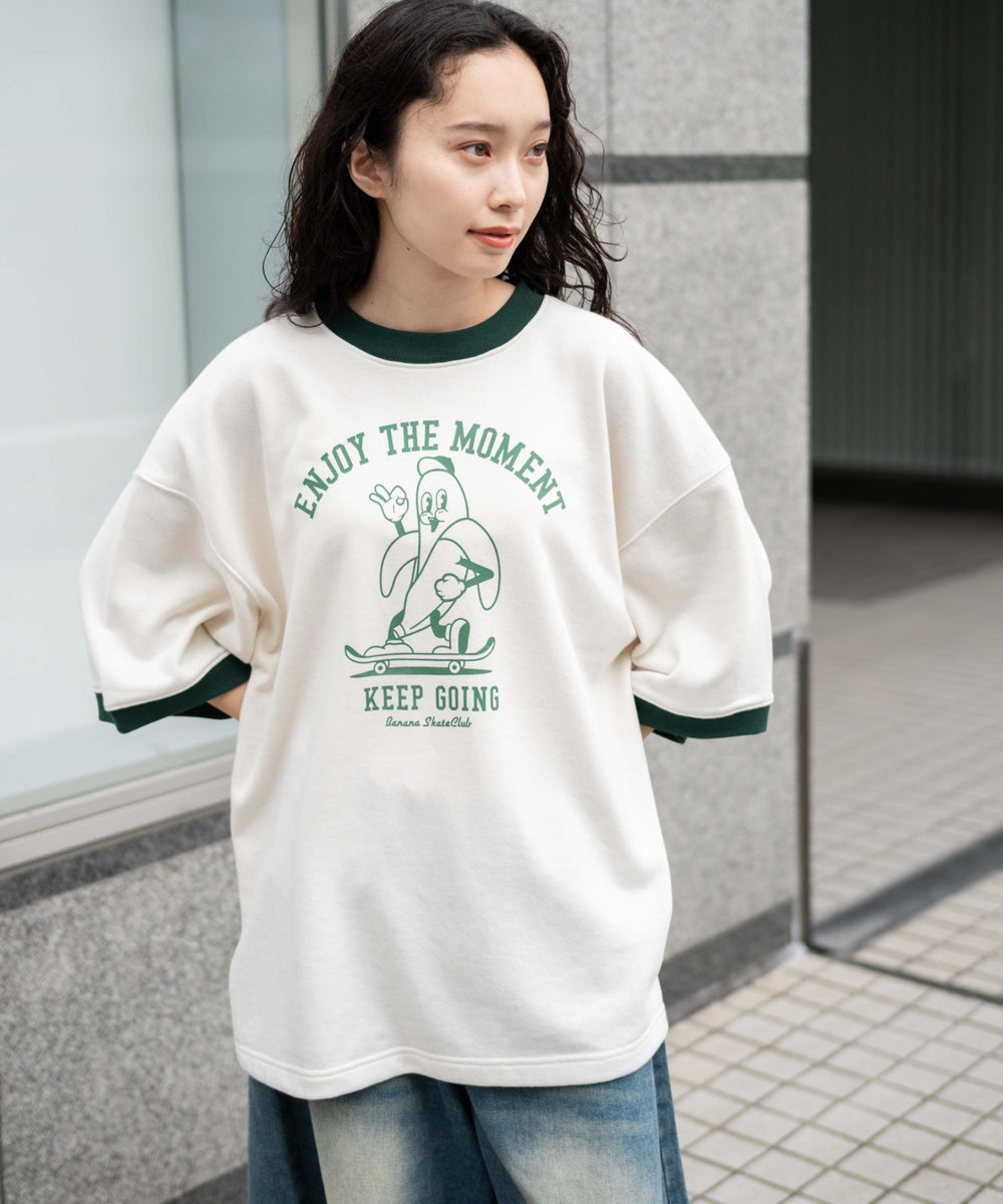 オフホワイト モデル：161cm L着用