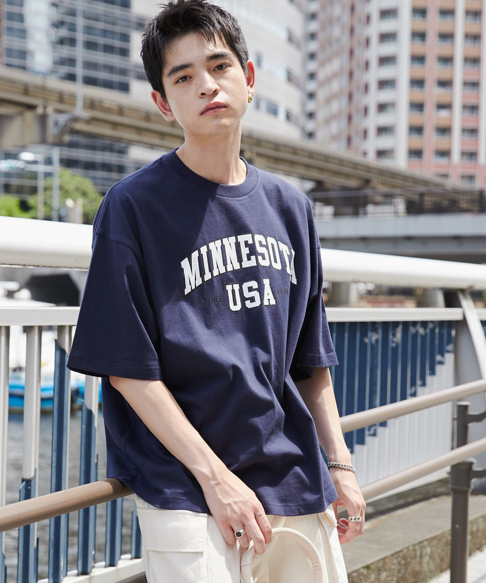 ネイビー モデル：180cm L着用