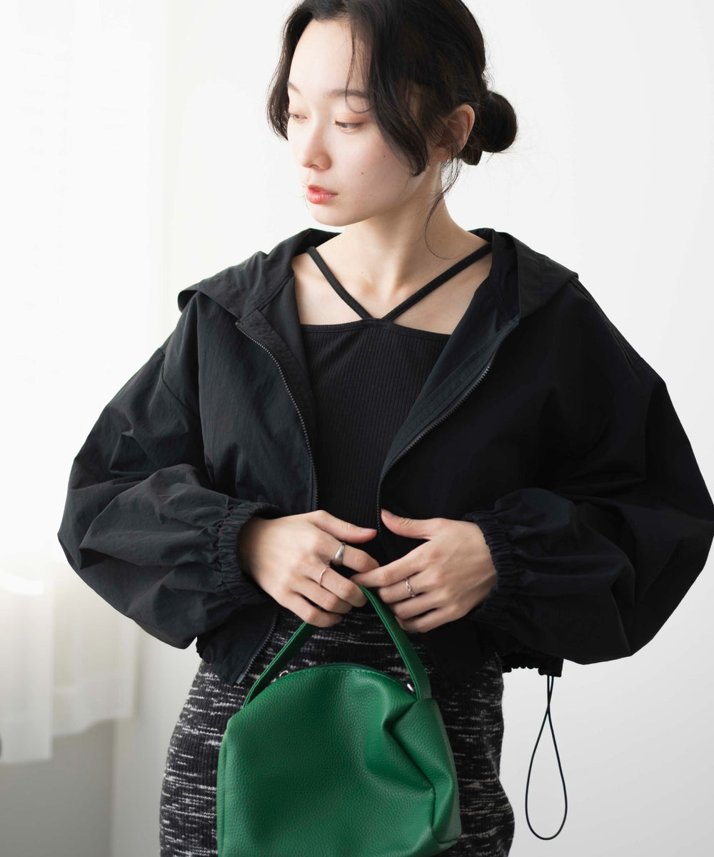 ブラック　モデル:161cm F着用