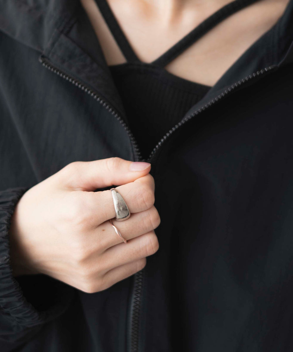 ブラック　モデル:161cm F着用