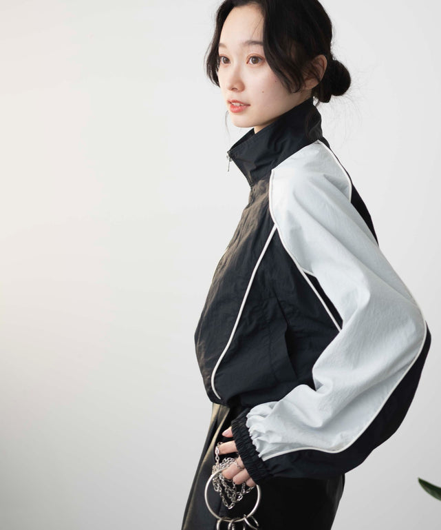 ブラック　モデル:161cm F着用