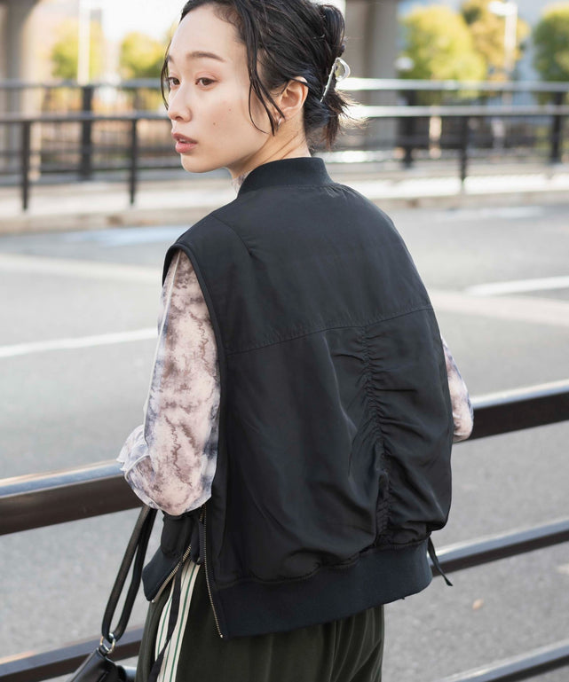 ブラック モデル：161cm F着用