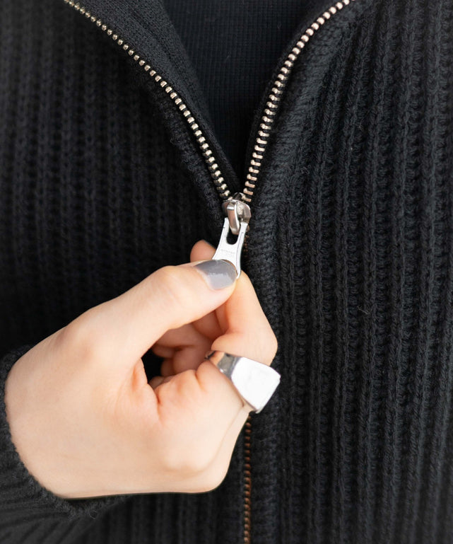 グレー　モデル:163cm F着用