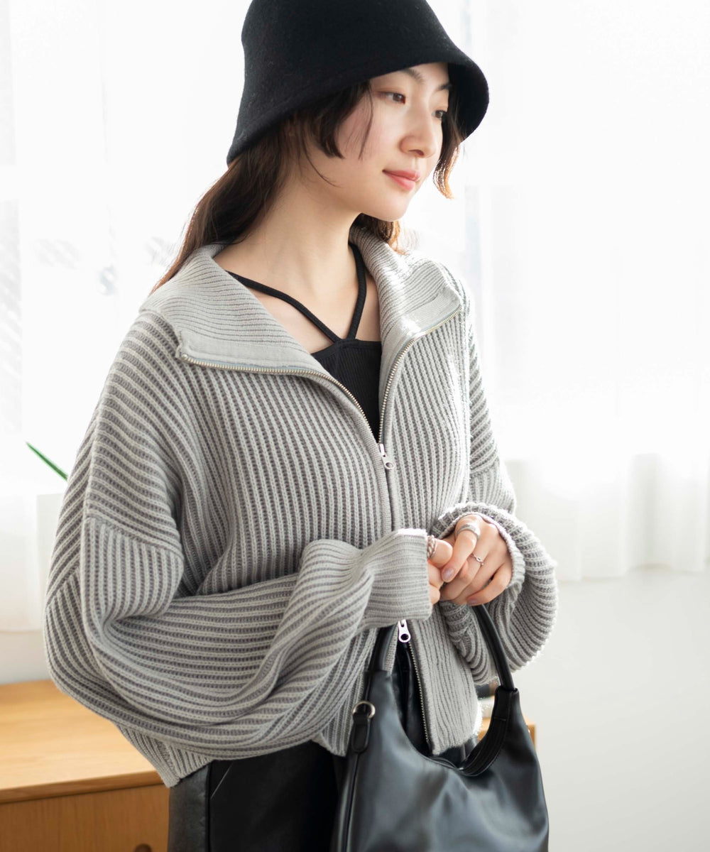 グレー　モデル:163cm F着用