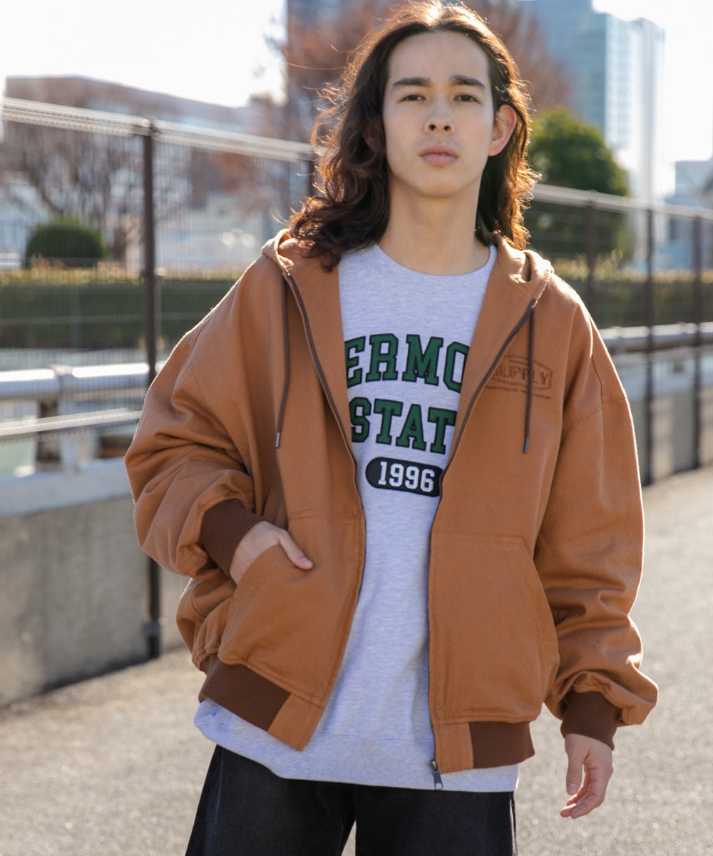 ブラウン モデル：174cm L着用